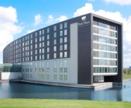 Amsterdam hotel undergoes refurbishment