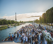 Bateaux Mouches New Summer Terrace